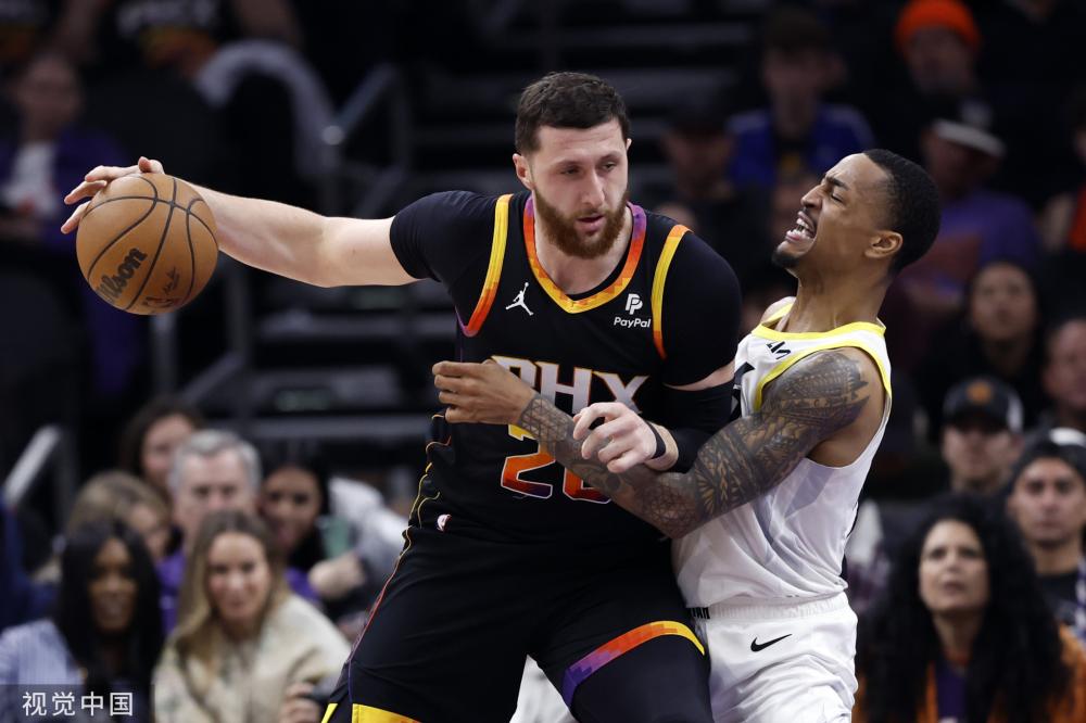 更体现在他 更体现在他